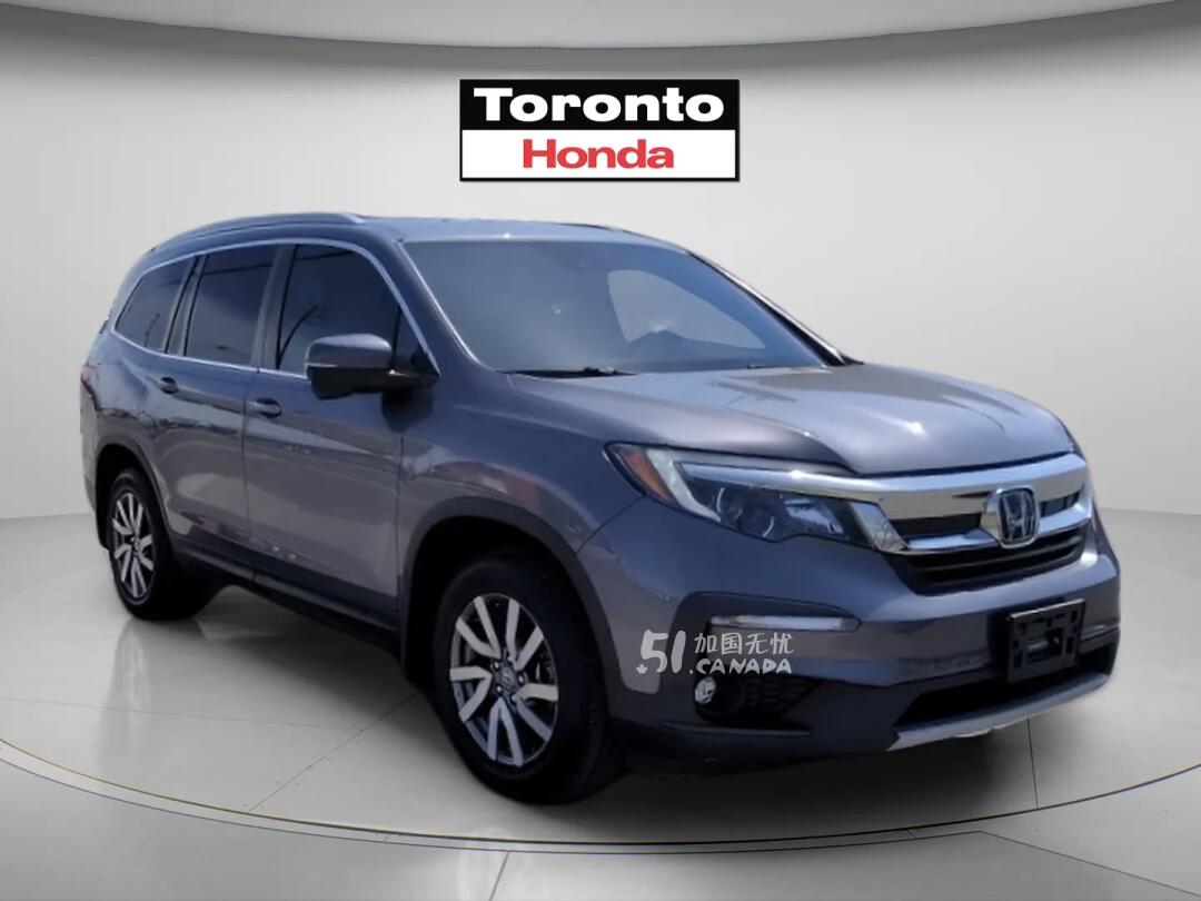 2021 Honda Pilot view 2