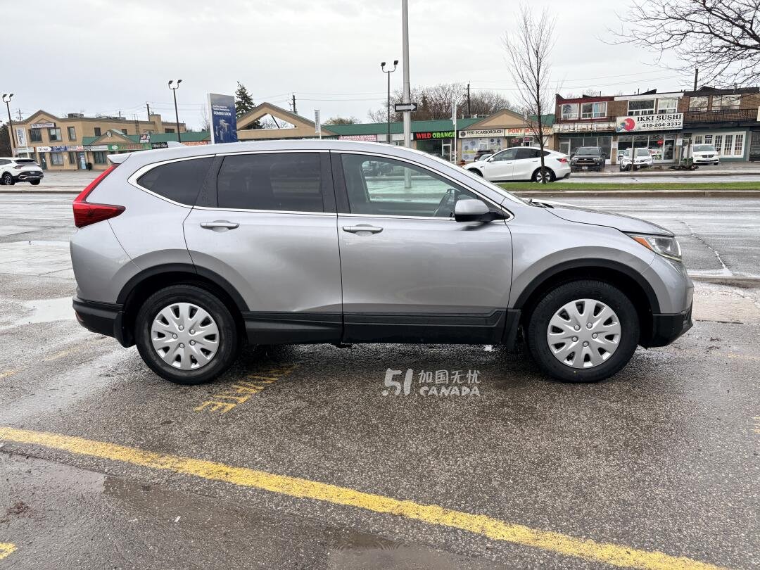 2018 Honda CR-V view 4
