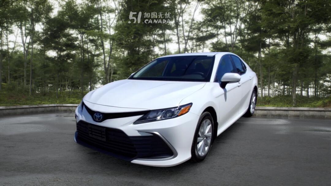 2023 Toyota Camry view 1