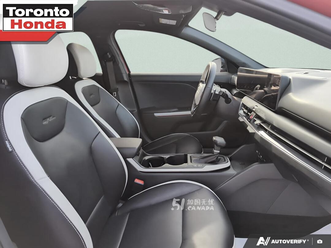 2025 Kia Other view 7