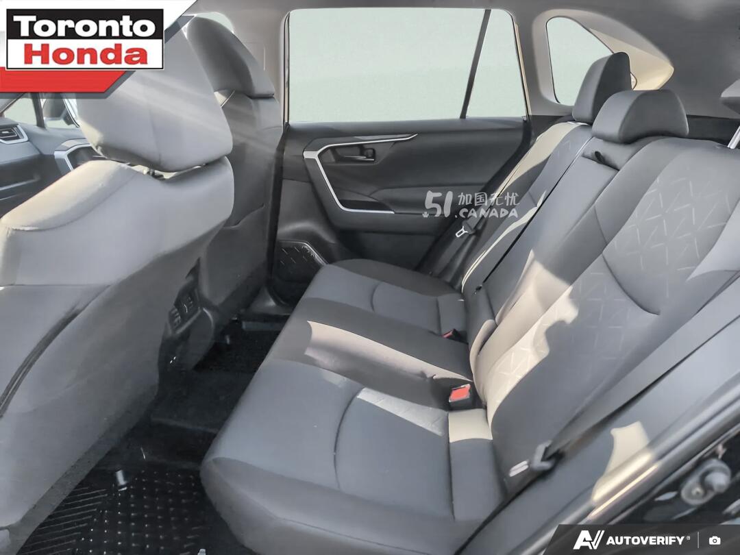 2025 Toyota RAV 4 view 9