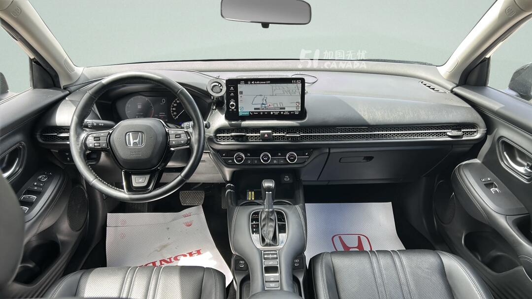 2024 Honda HR-V view 5