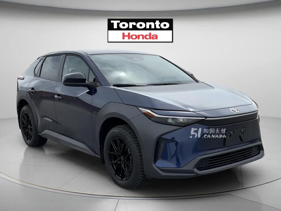 2025 Toyota bZ4X view 2