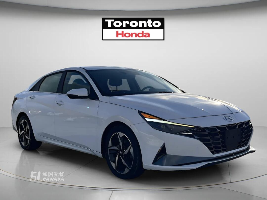 2022 Hyundai Elantra view 1