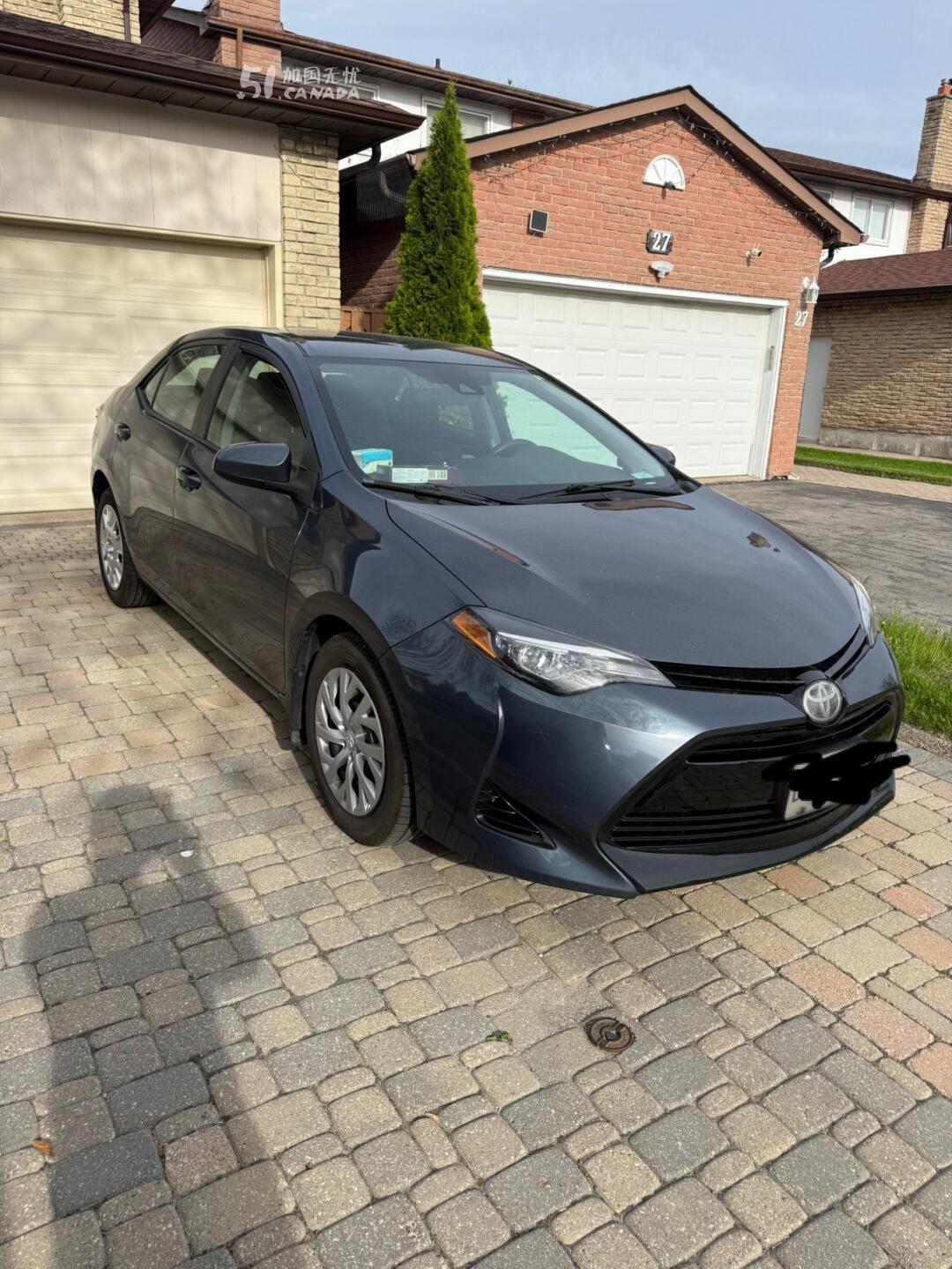 2017 Toyota Corolla view 2