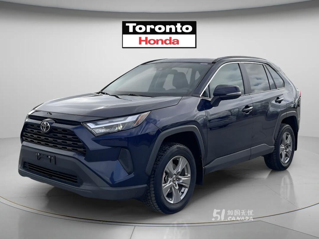 2025 Toyota RAV 4 view 2