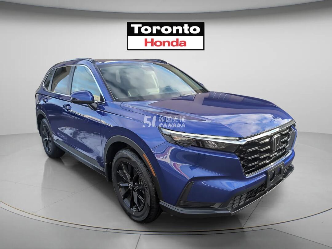 2025 Honda CR-V view 2