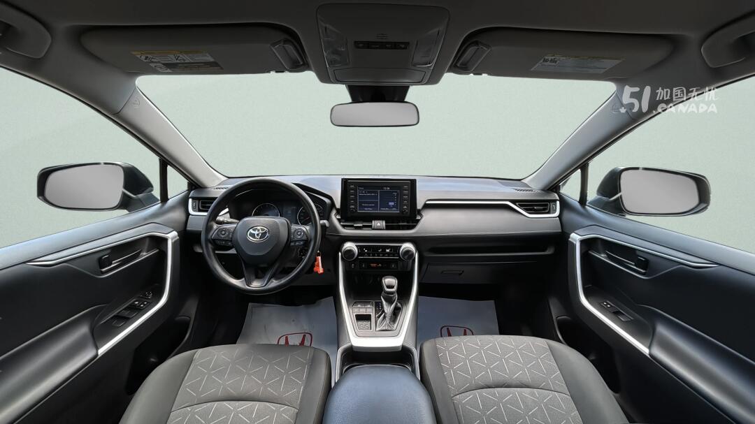 2021 Toyota RAV 4 view 6