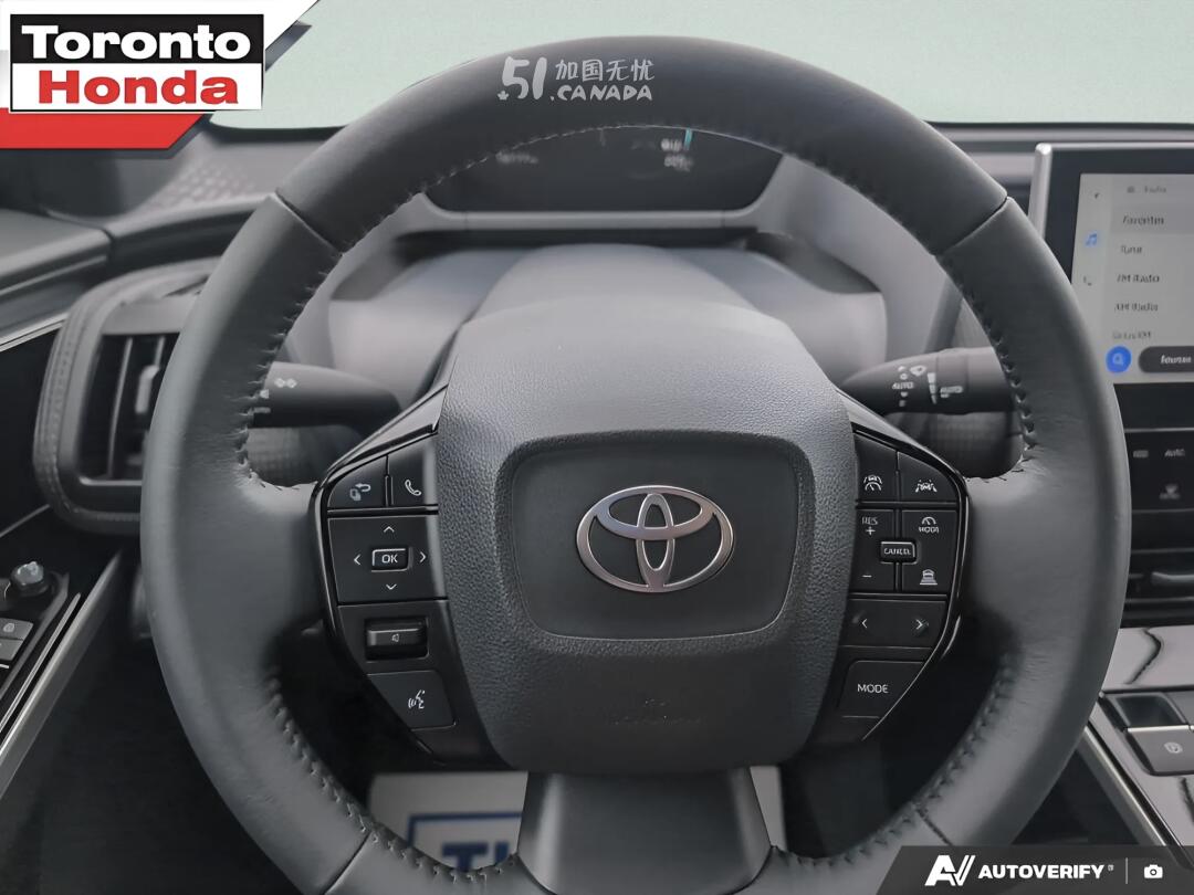 2025 Toyota bZ4X view 6