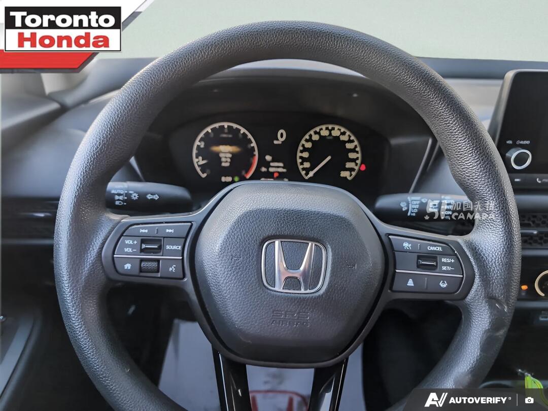 2024 Honda HR-V view 6
