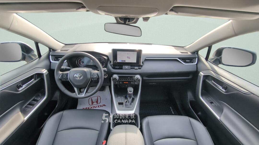 2025 Toyota RAV 4 view 6