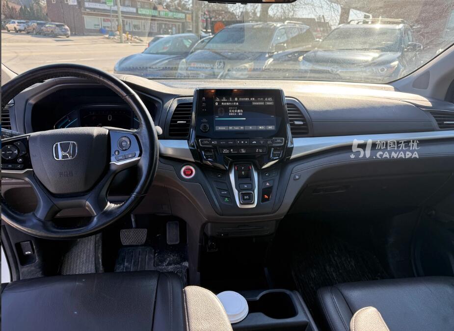 2019 Honda Odyssey view 5