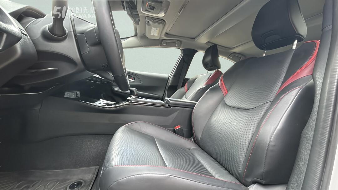 2024 Toyota Prius Prime view 5