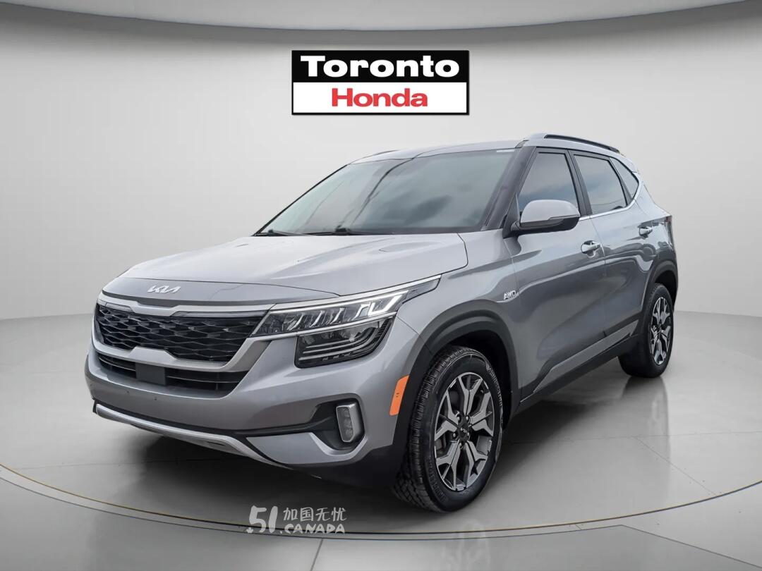 2022 Kia Seltos view 1