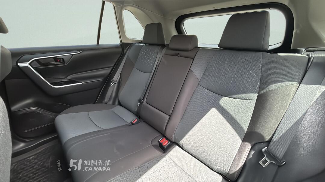2025 Toyota RAV 4 view 8