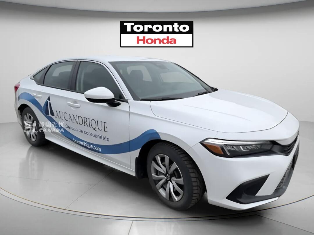 2022 Honda Civic view 2