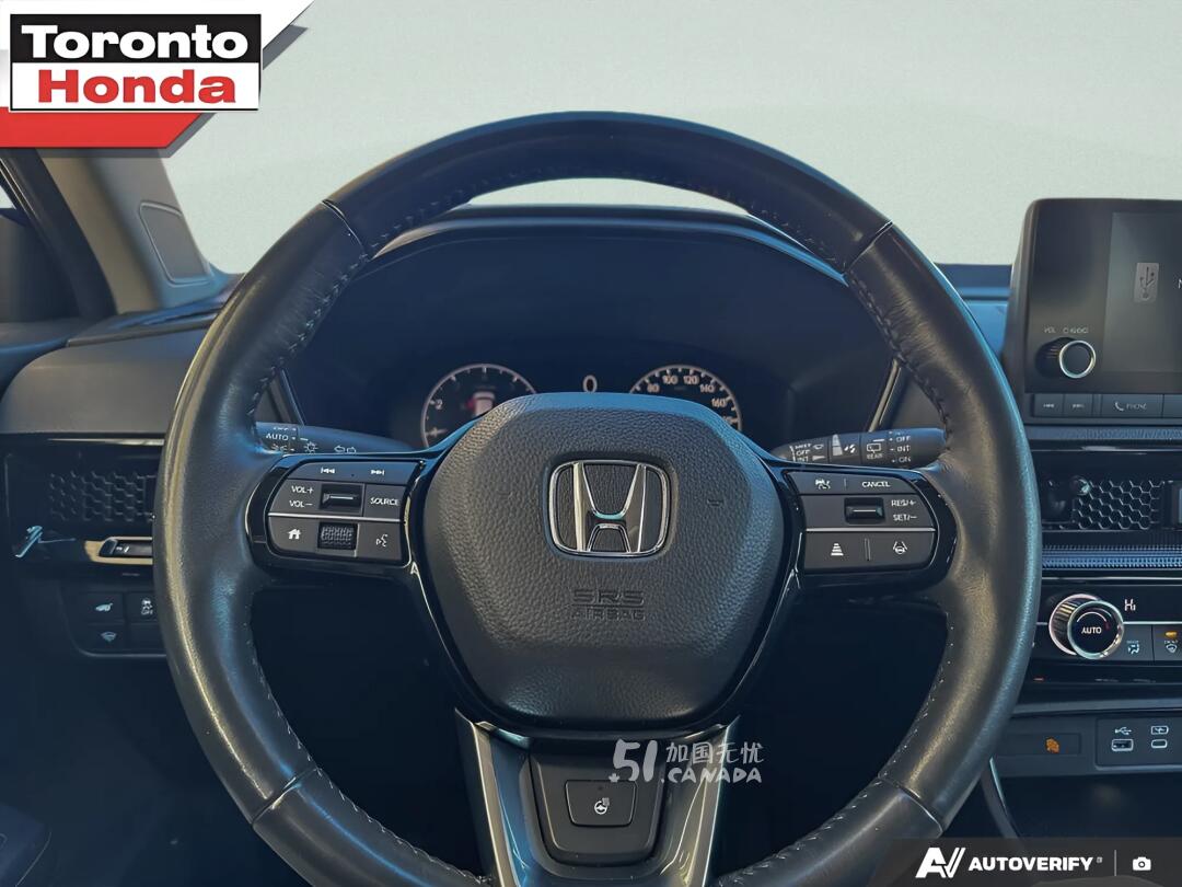 2025 Honda CR-V view 8