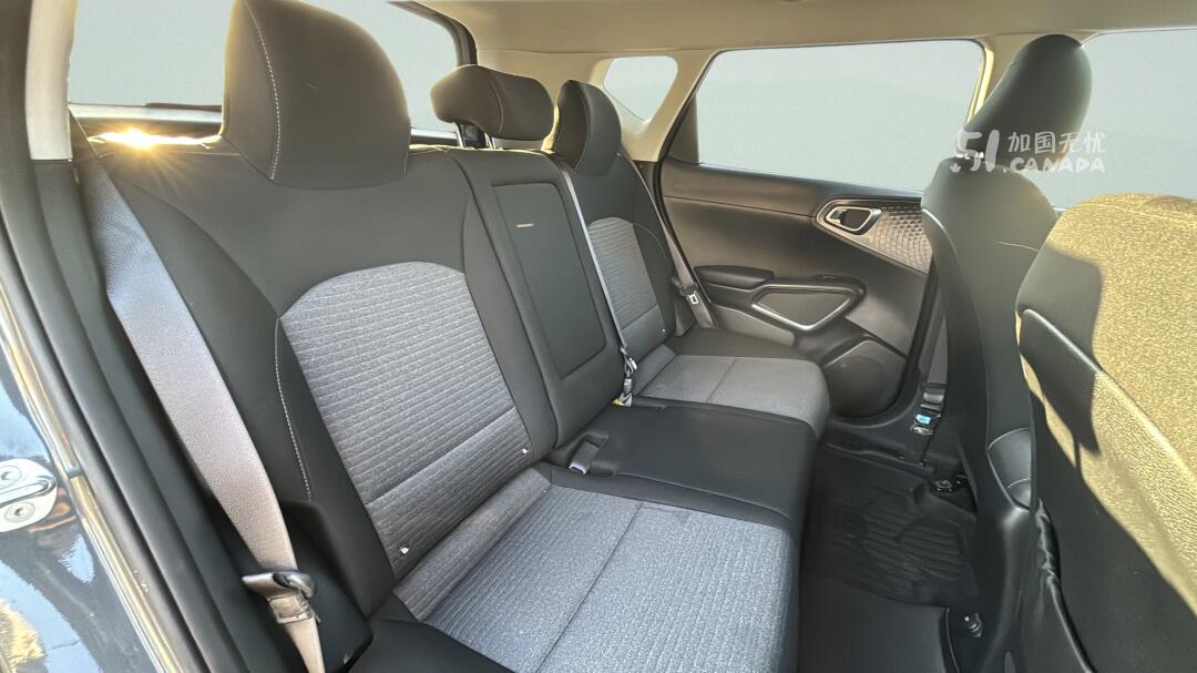 2022 Kia Soul view 8