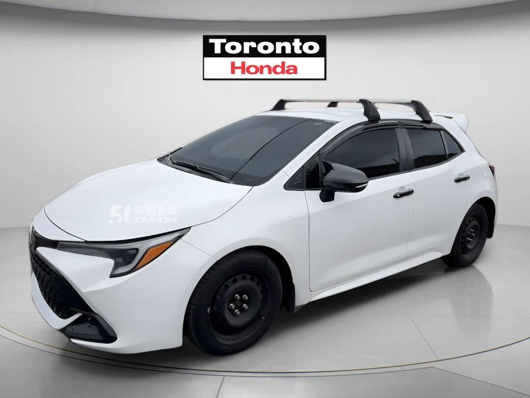 2023 Toyota Corolla view 2