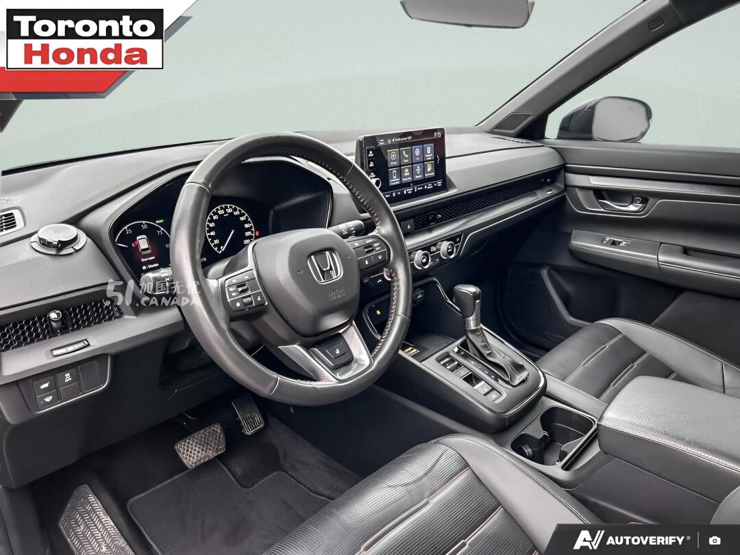 2024 Honda CR-V view 5