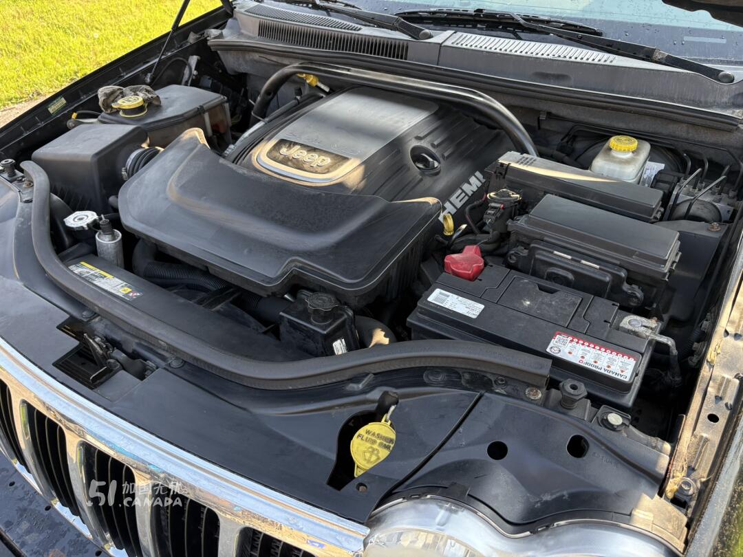 2005 Jeep Grand Cherokee view 6
