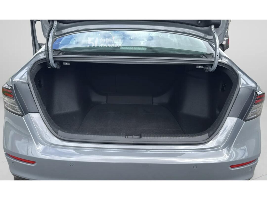 2025 Honda Accord view 8