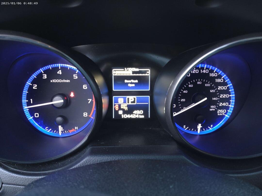 2016 Subaru Legacy view 9