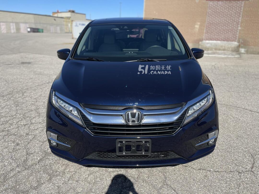 2019 Honda Odyssey view 4