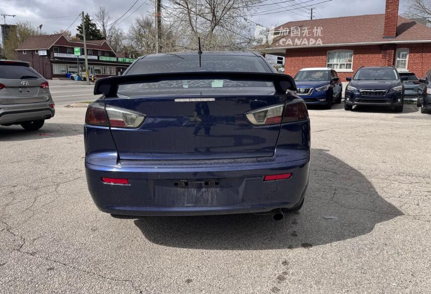 2014 Mitsubishi Lancer view 7