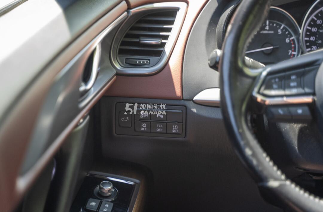 2017 Mazda CX-9 view 9