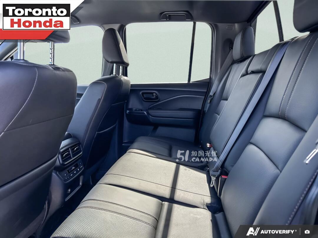 2025 Honda Ridgeline view 9