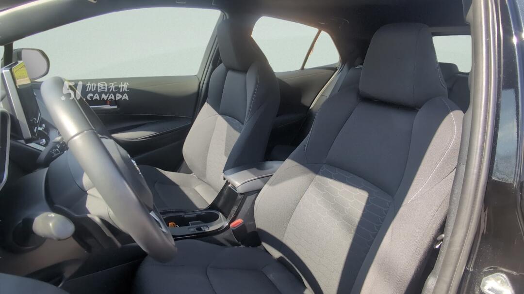 2025 Toyota Corolla view 6