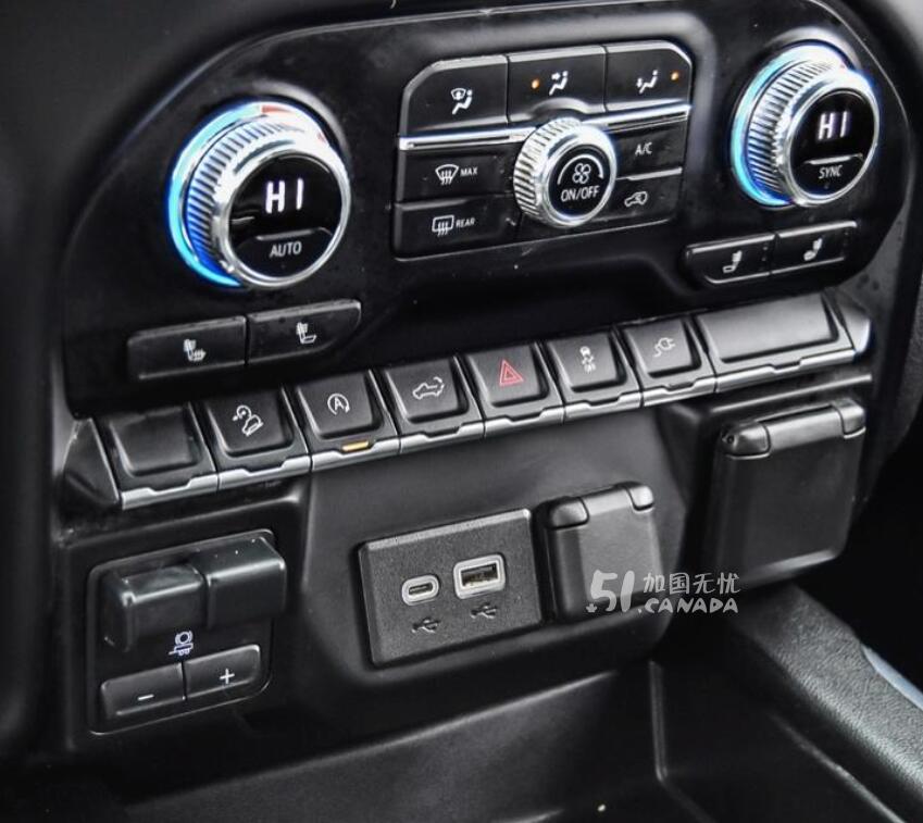 2020 GMC Sierra 1500 view 3
