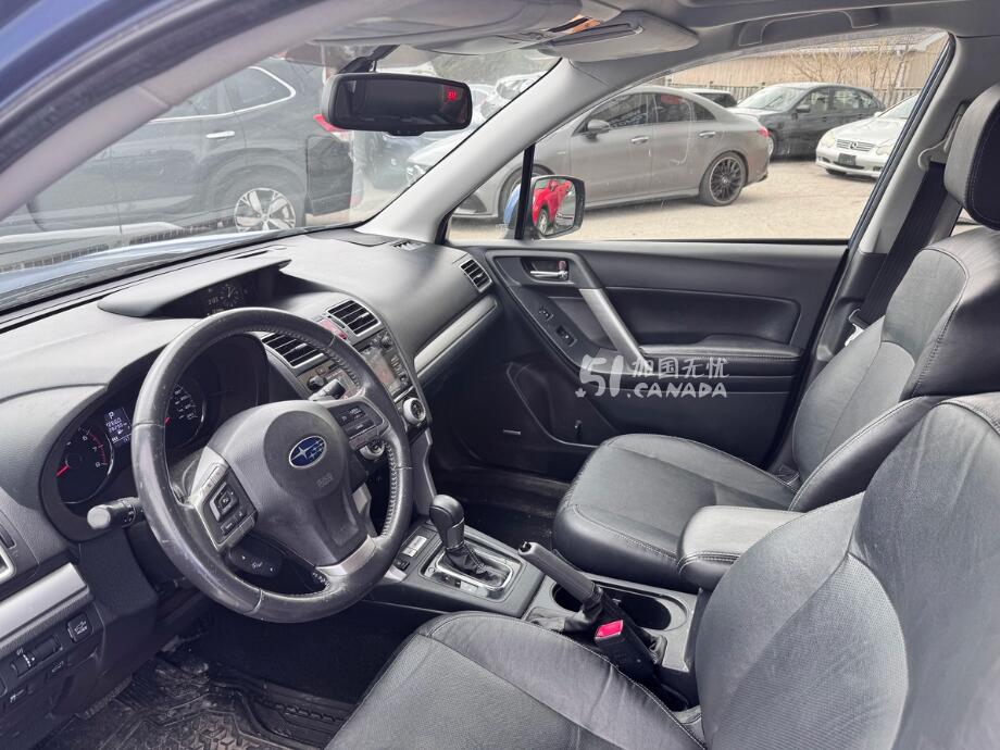 2016 Subaru Forester view 3