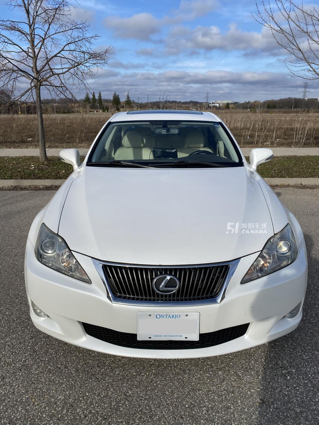2009 Lexus IS 250 view 3