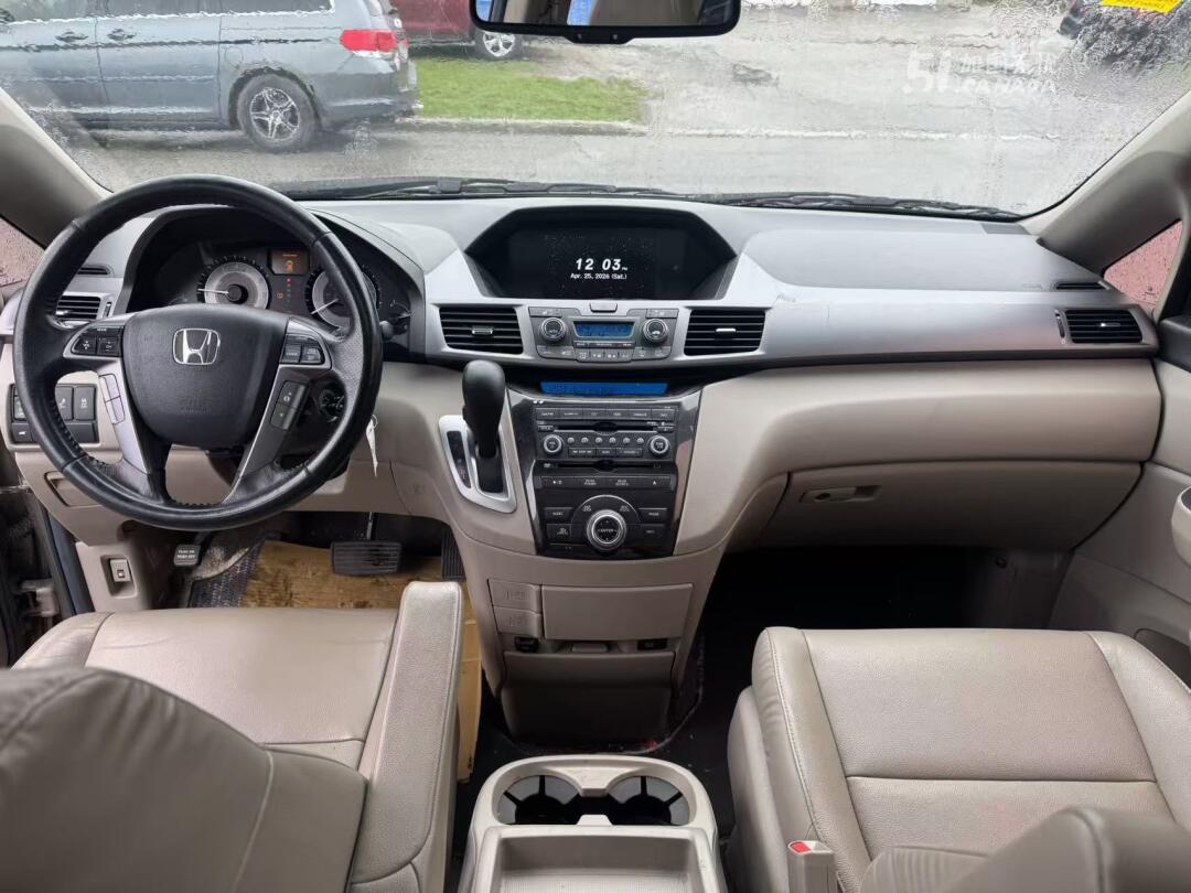 2013 Honda Odyssey view 6