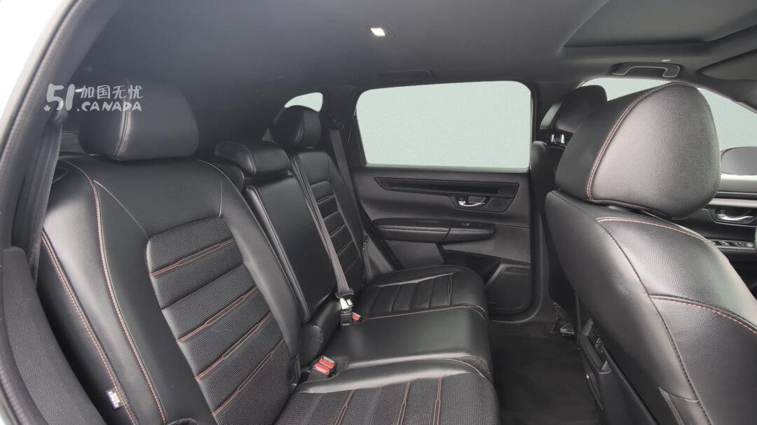 2025 Honda CR-V view 8
