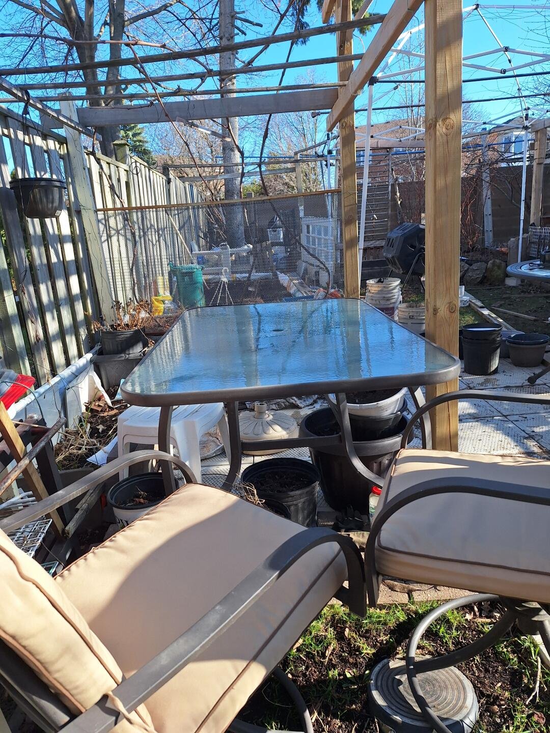 [集市好物]室外用长桌和六把带垫子的椅子