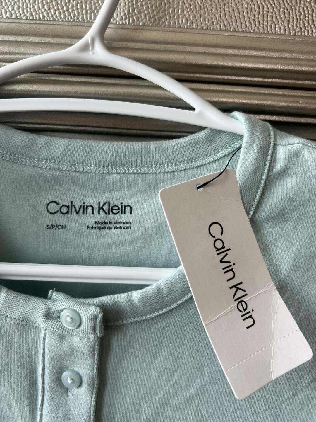 [集市好物]CK 全新有吊牌 S码 $15