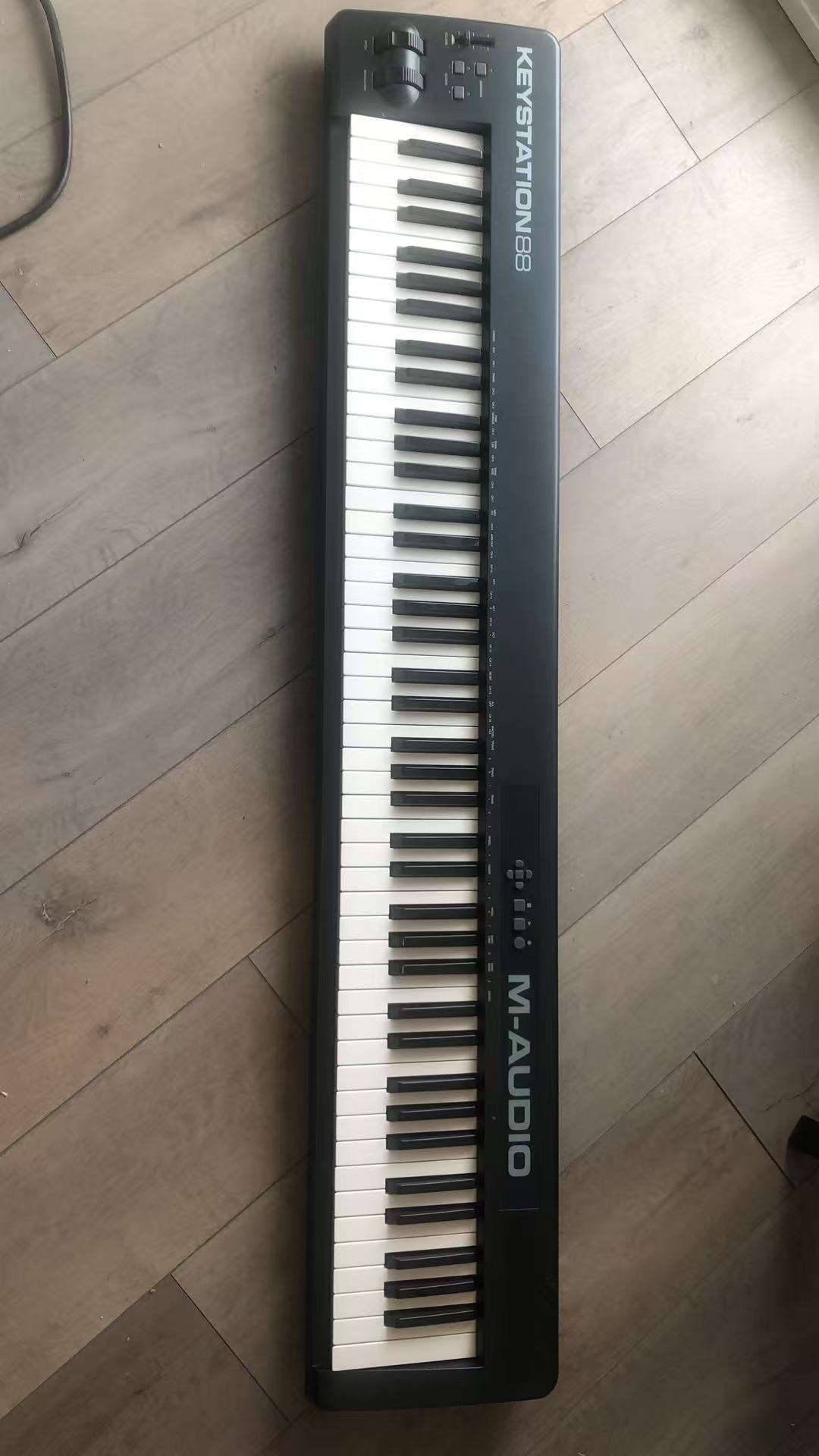 [集市好物]Keystation88 MIDI Keyboard