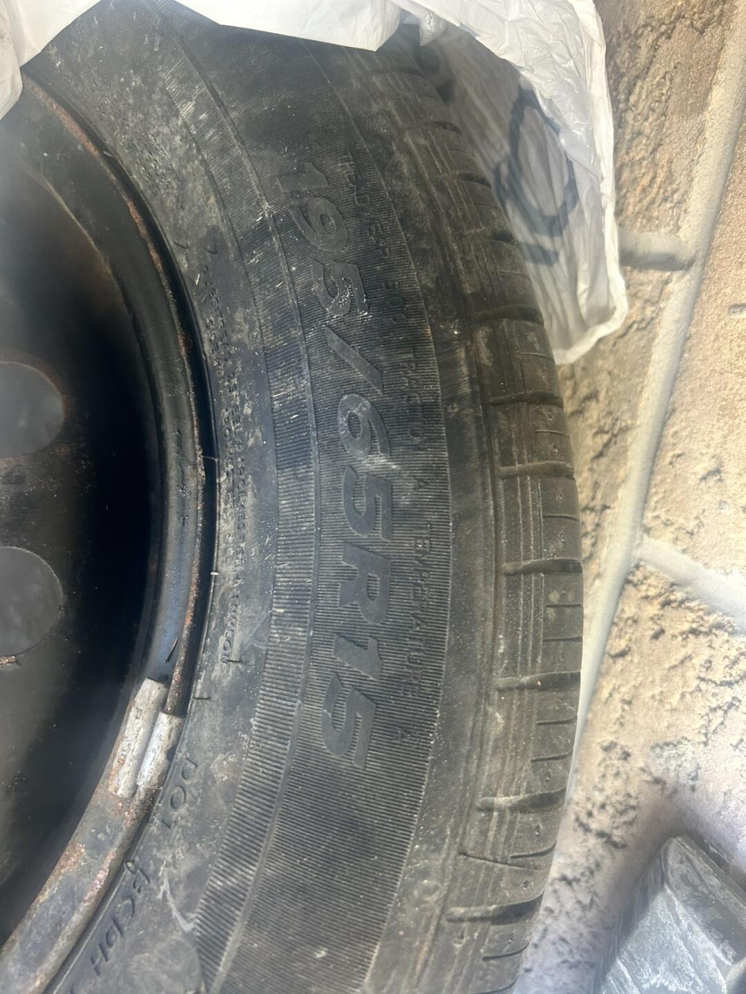 [集市好物]使用一季的4季胎195/65/15
