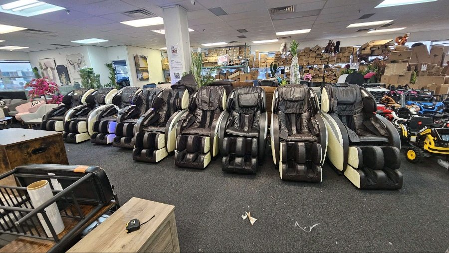 [集市好物]按摩椅太火爆了，超低价处理了，试了的都买了，货不多了