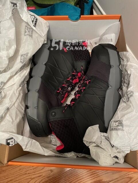 [集市好物]全新名牌安全鞋  号码10W和7.5各一
