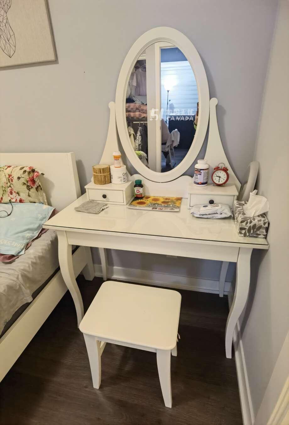 梳妆台落地灯