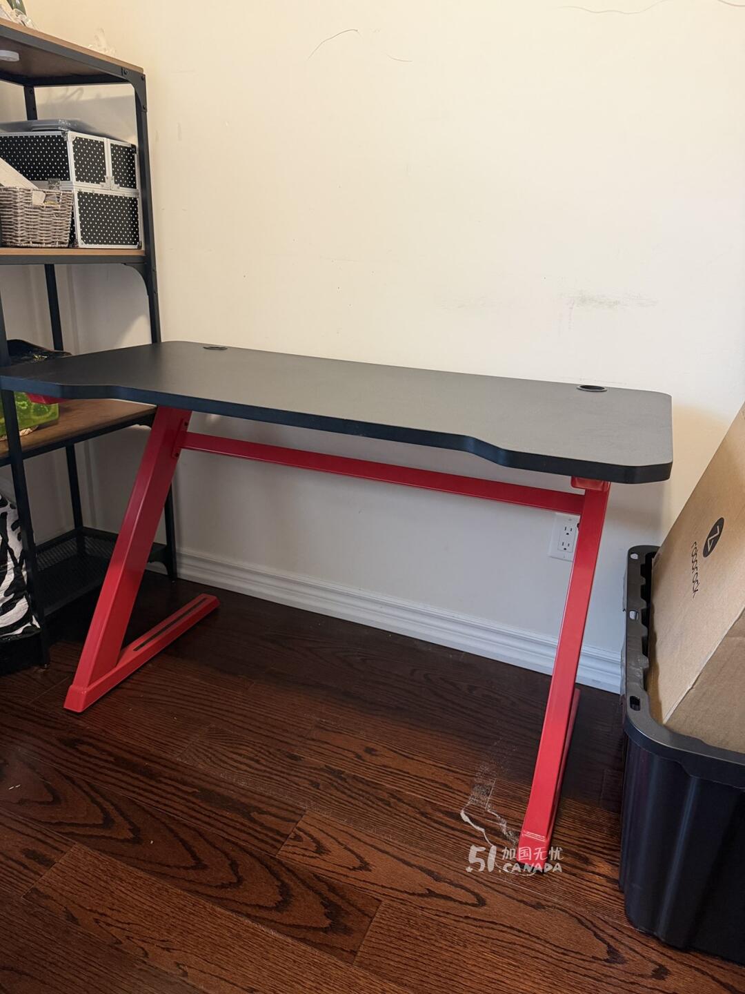 [集市好物]red Z-shape computer desk