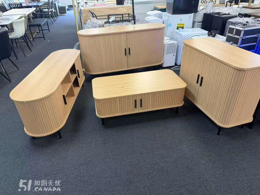 仓库全套家具