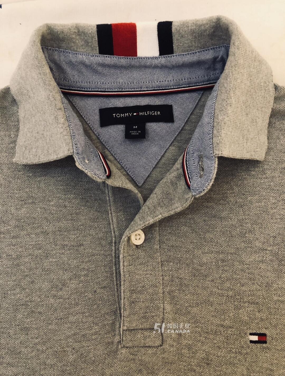 [集市好物]灰色 Tommy Hilfiger 男士长䄂衫，領子下方設有獨特的紅白藍條紋