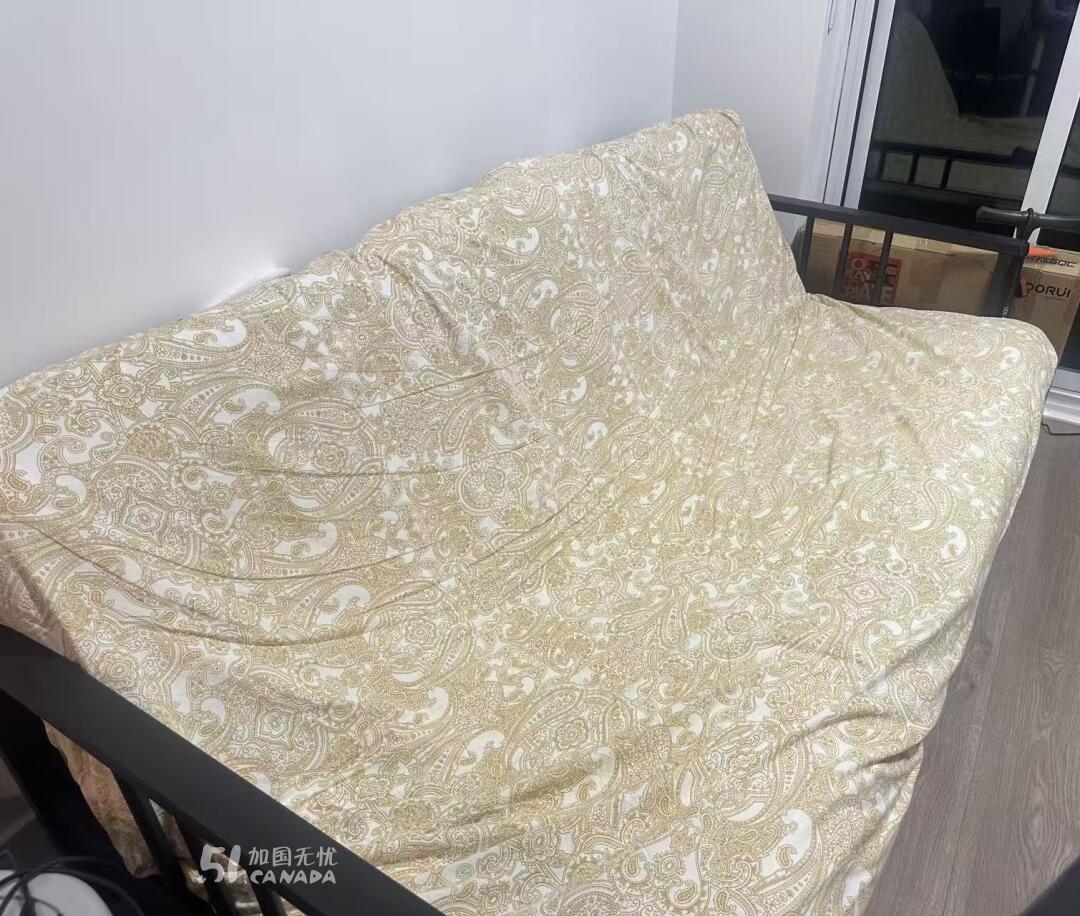 [集市好物]客厅沙发附可拆垫子（垫子可摊开作床垫）