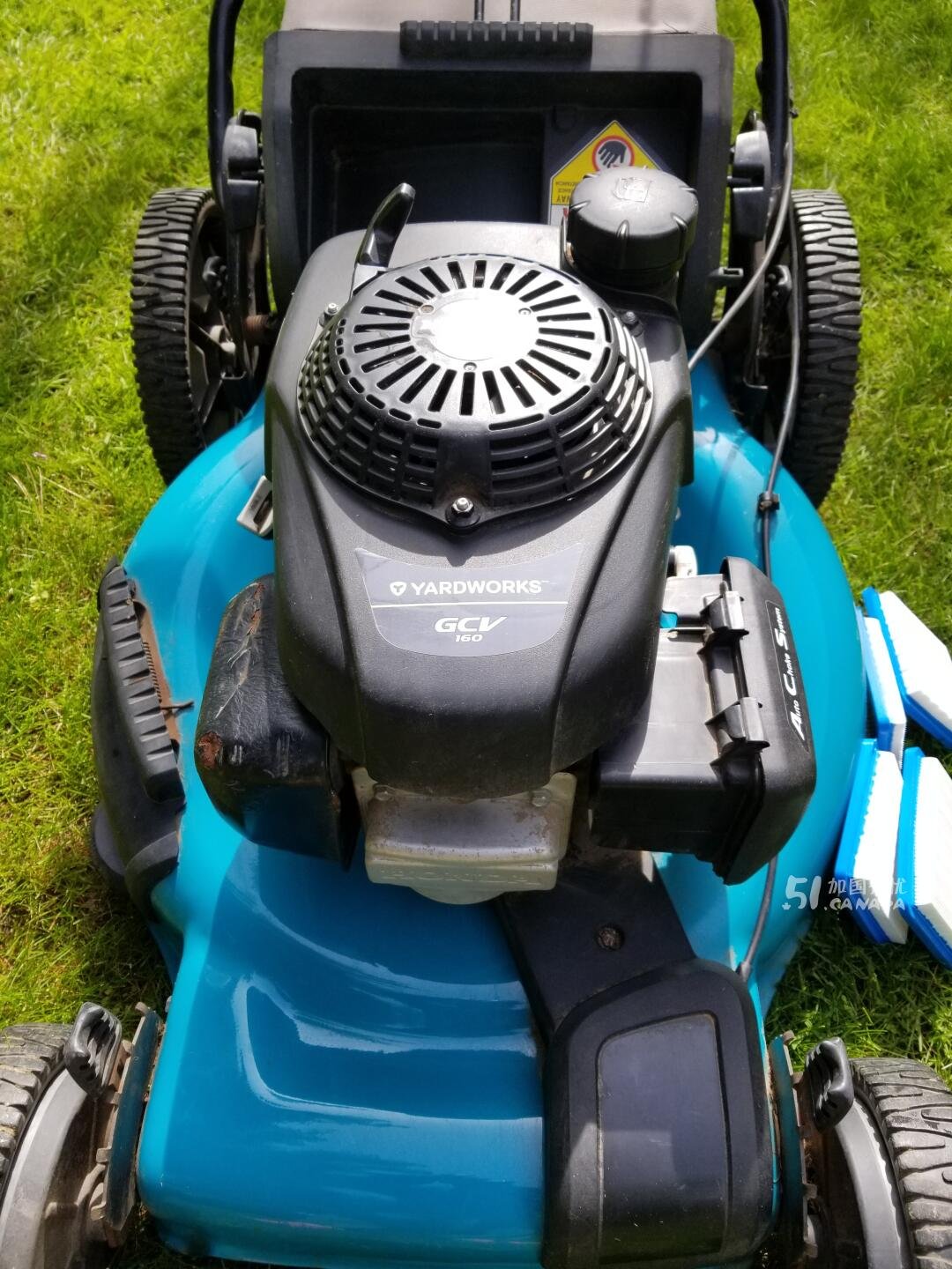 Gas 22" Lawn Mower view 4