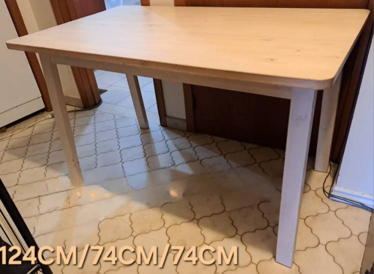 [集市好物]IKEA 实木桌子